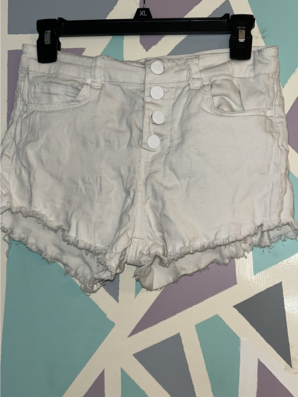 White High-Rise Button-Front Frayed Hem Denim Shorts